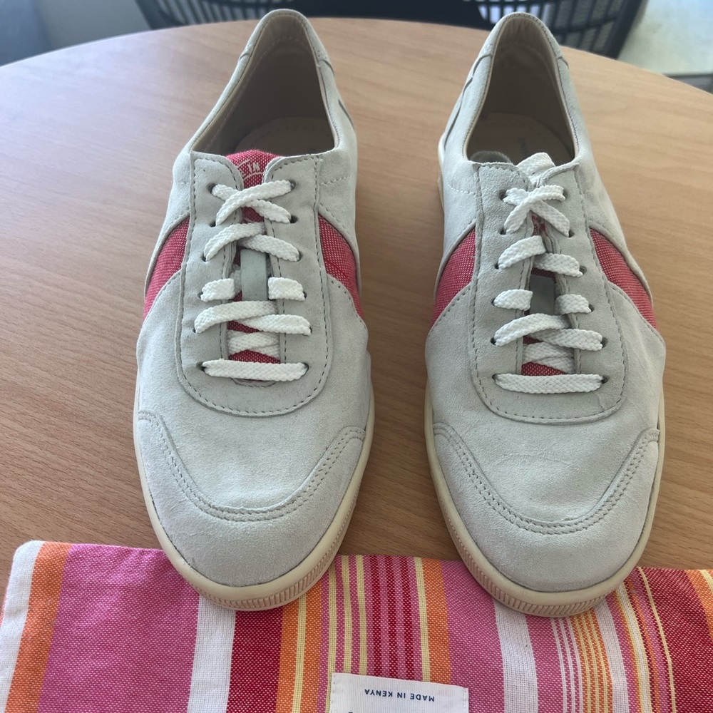 American Rhino sneakers. Size 41.